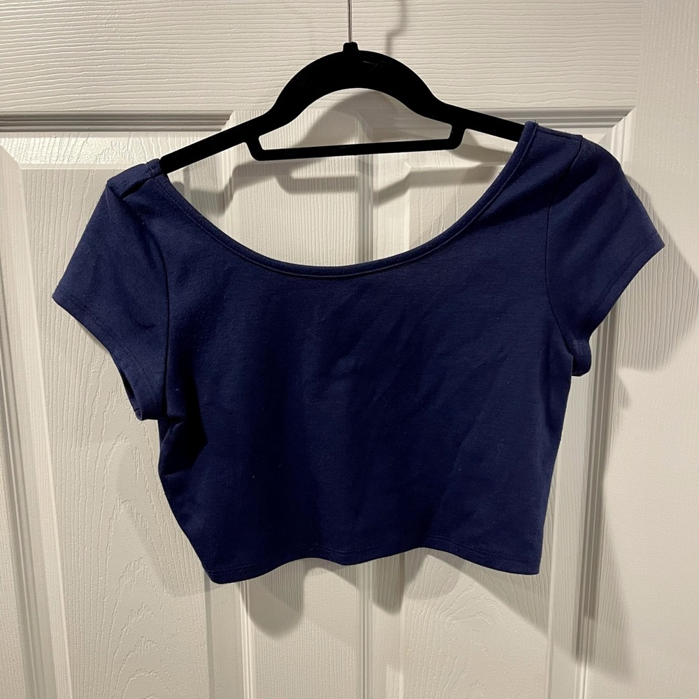 Navy crop top